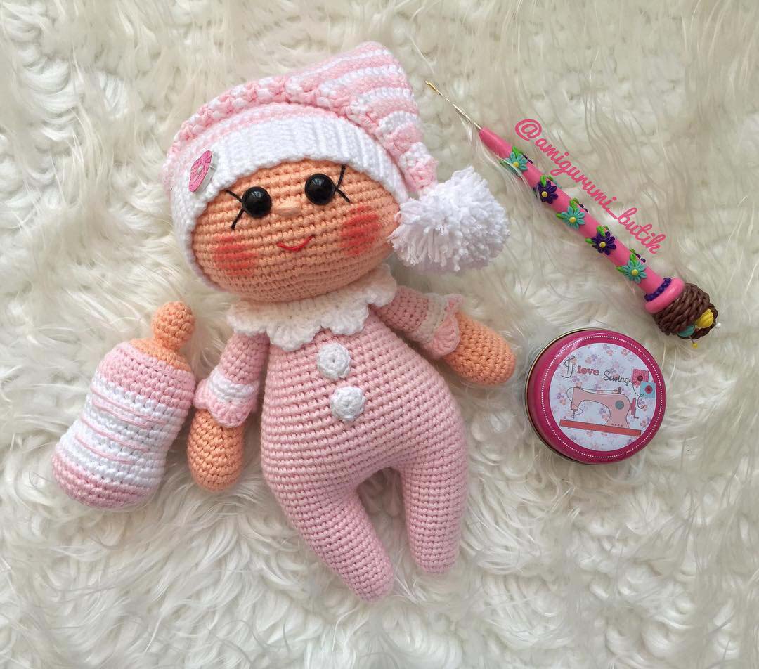 Amigurumi Biberonlu Bebek 28 Resim